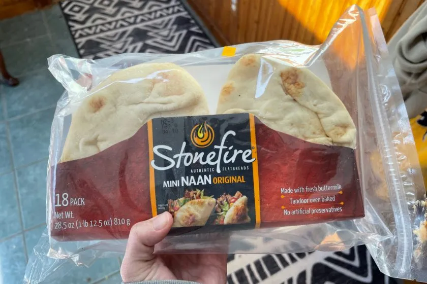 18 pack of Stonefire mini naan