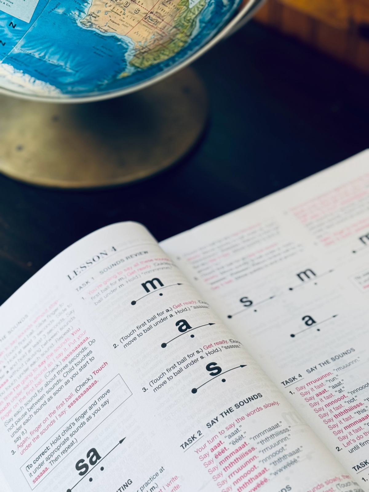 Lesson 4 Page from How to Teach Your Child to Read in 100 Easy Lessons